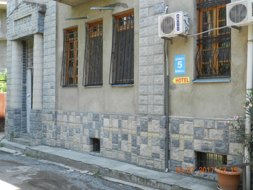 Room 404 Guest House Tiflis Exterior foto